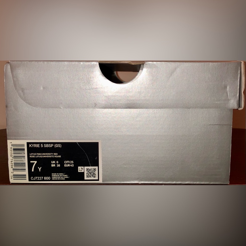 NIKE KYRIE 5 SPONGEBOB SQUAREPANTS “PATRICK” BRAND NEW GRADE SCHOOL SIZE 7Y - Picture 6 of 6